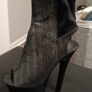 Elegant Black Ellie High Heel Boots